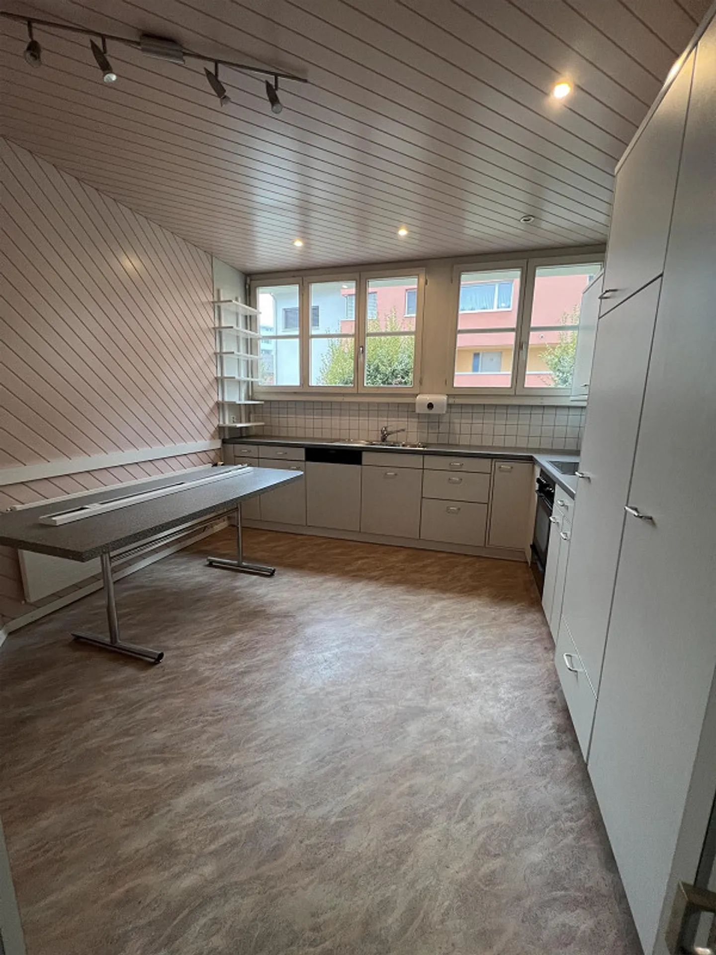Vielseitige Gewerbefläche in Rickenbach - Foto 4 von 6