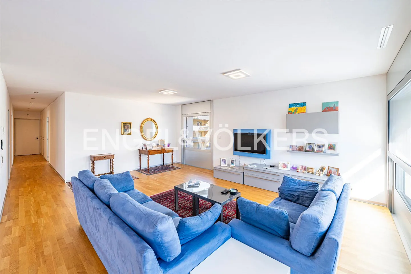 Moderne Wohnung in Paradiso - Foto 3 von 12