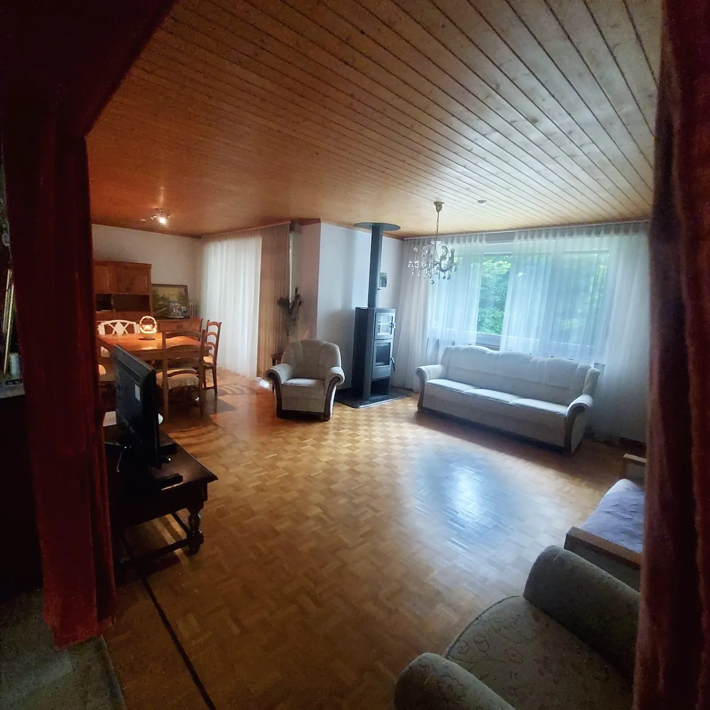 «6.5 Zimmer Doppeleinfamilienhaus» - Foto 3 von 5