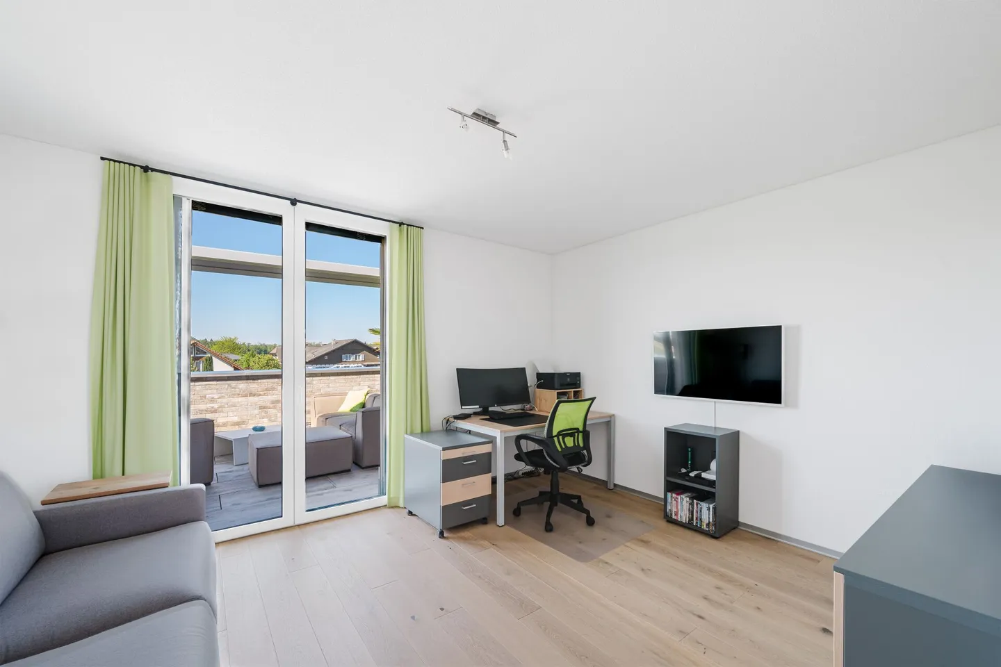 Oasi attico esclusiva con 167 m² di superficie abitabile e 108 m² di terrazze panoramiche - Foto 7 di 26