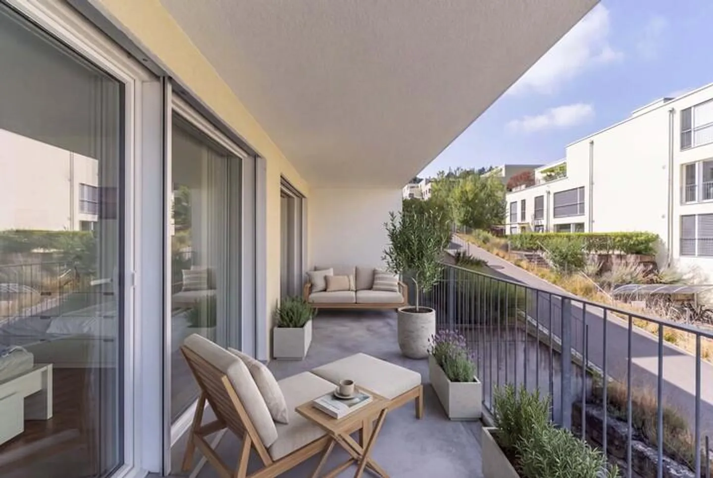 Modernes Terrassenhaus in Port - Foto 7 von 8
