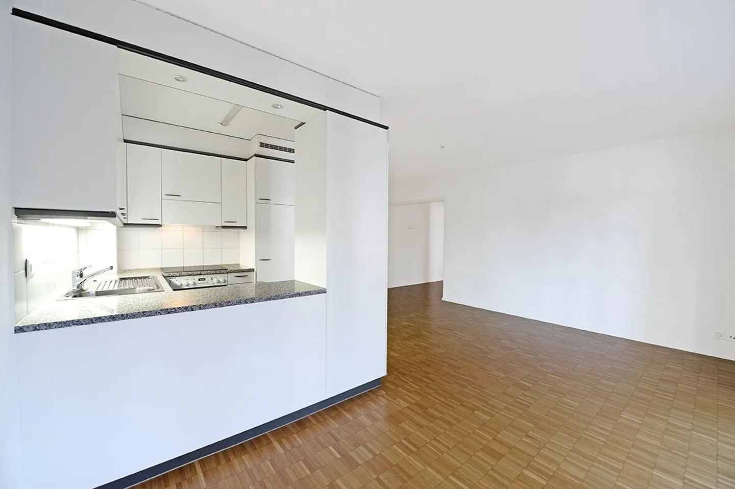 Il tuo appartamento di 3 stanze in un quartiere adatto alle famiglie - Foto 3 di 10