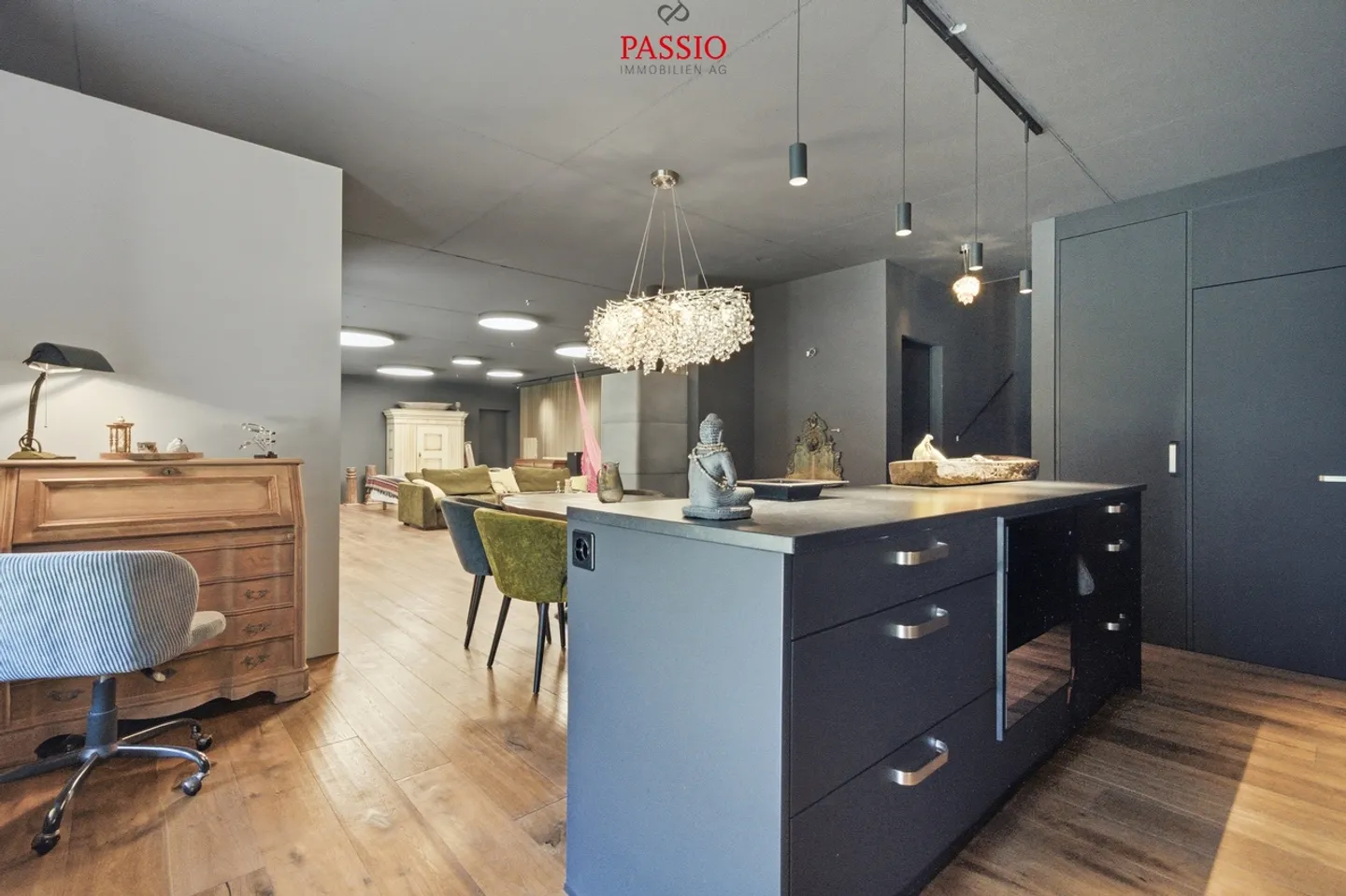 Neuwertige 3.5-Zimmer-Loftwohnung mit 74 m² Terrasse am Aare-Ufer - Foto 12 di 34