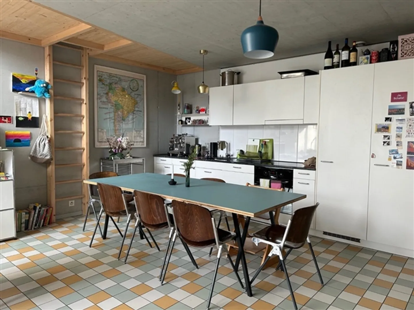 APPARTAMENTO 4½ STANZE A ZURIGO - DISTRETTO 12 SAATLEN, ARREDATO, TEMPORANEO - Foto 2 di 10