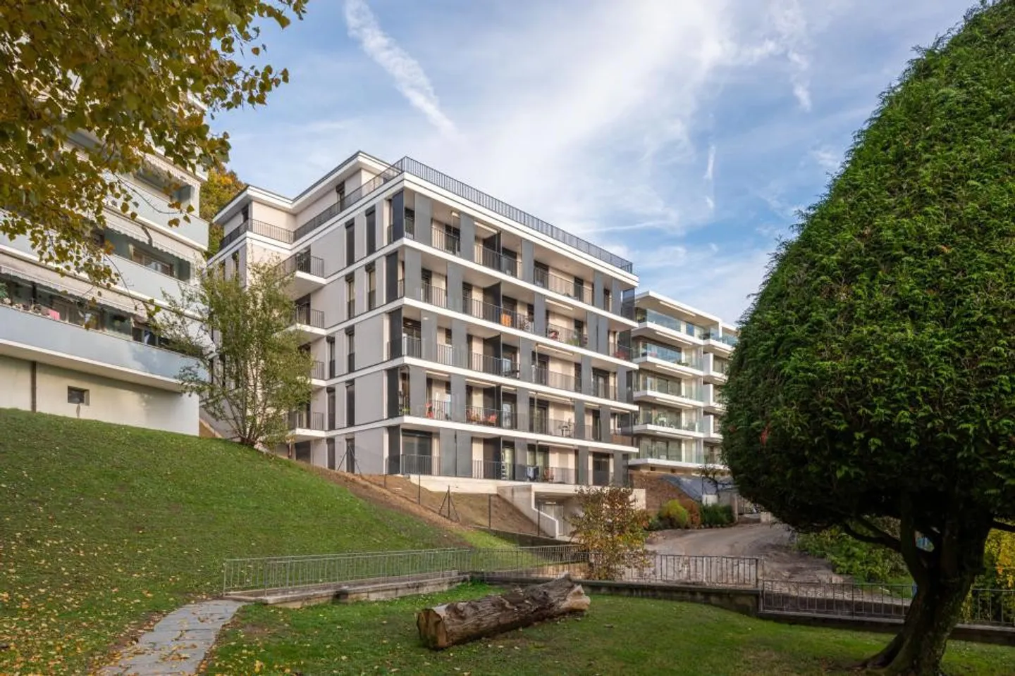 Appartamento in vendita - Foto 2 di 5