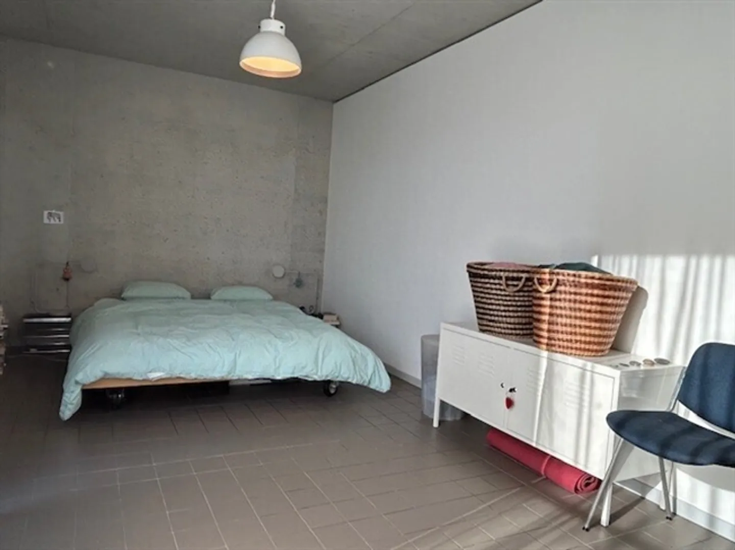 APPARTAMENTO 4½ STANZE A ZURIGO - DISTRETTO 12 SAATLEN, ARREDATO, TEMPORANEO - Foto 5 di 10