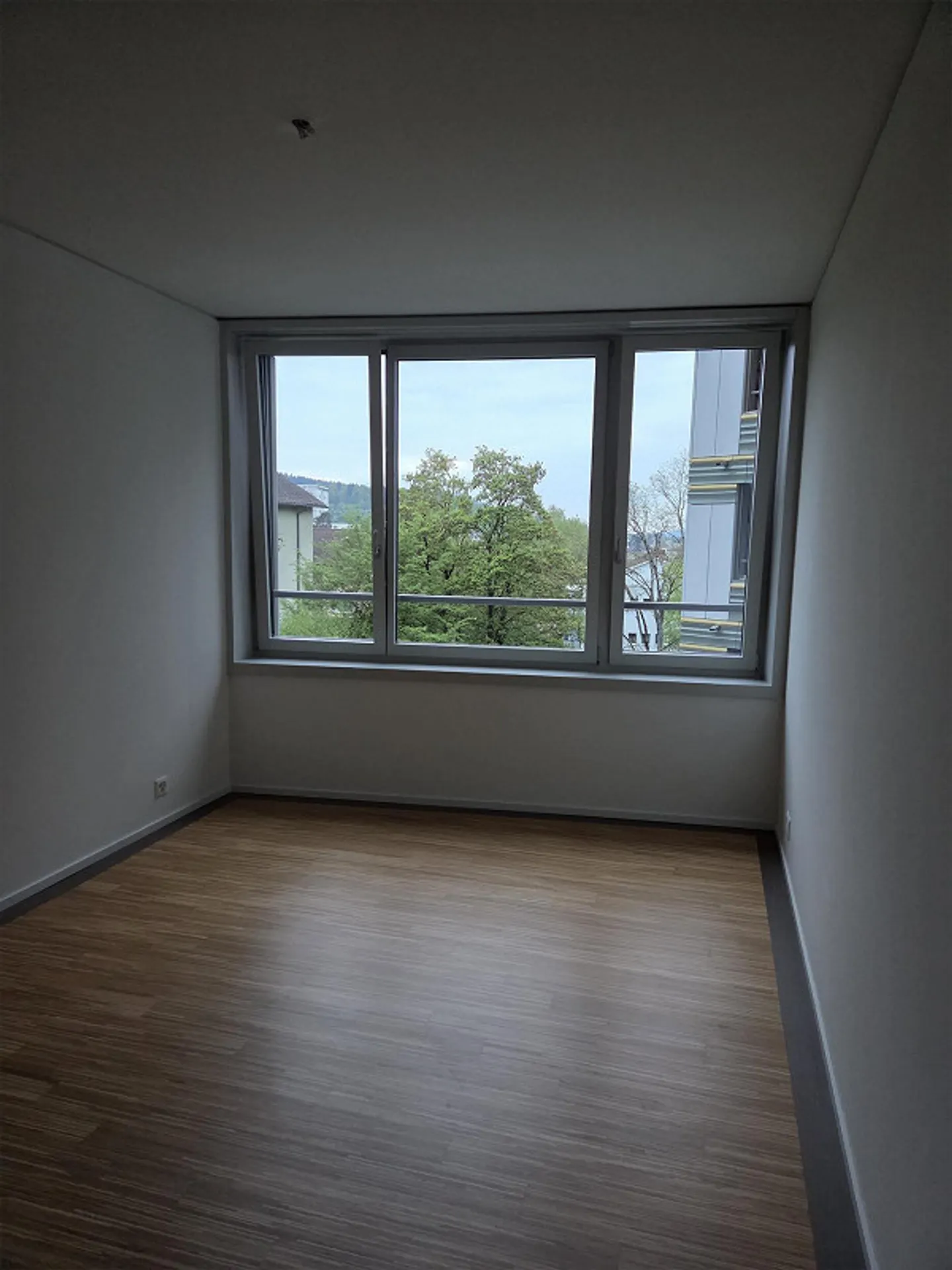 Appartamento luminoso e moderno di 2,5 stanze a Zurigo Triemli (Distretto 9) – Ava - Foto 8 di 11