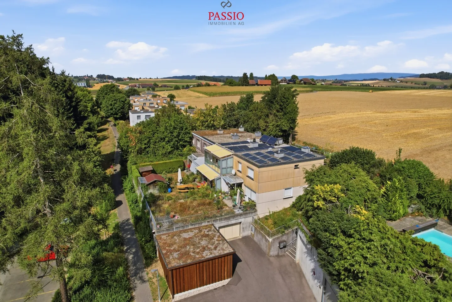 Family idyll on the outskirts of Bern with sunny garden - Photo 33 of 35