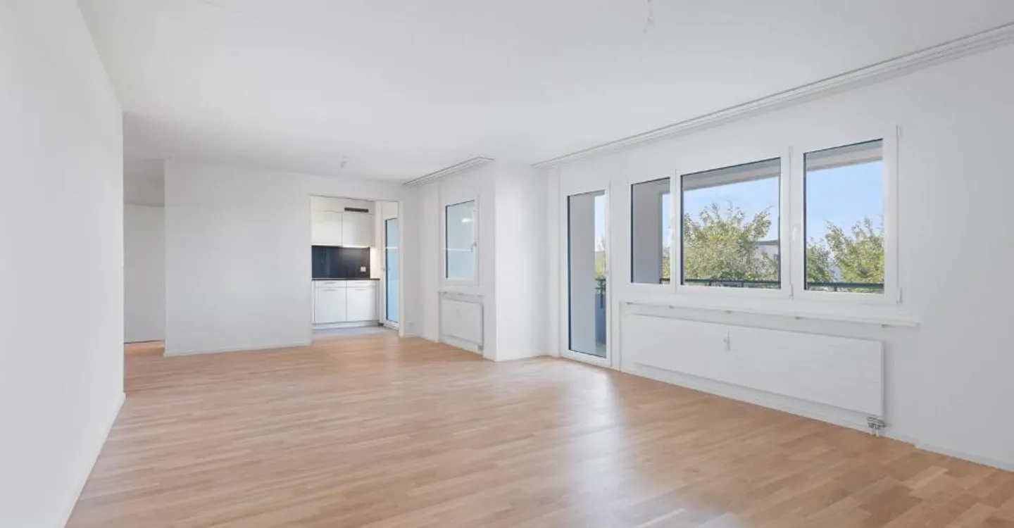 Helle Wohnung mit Aussicht - Foto 2 von 7