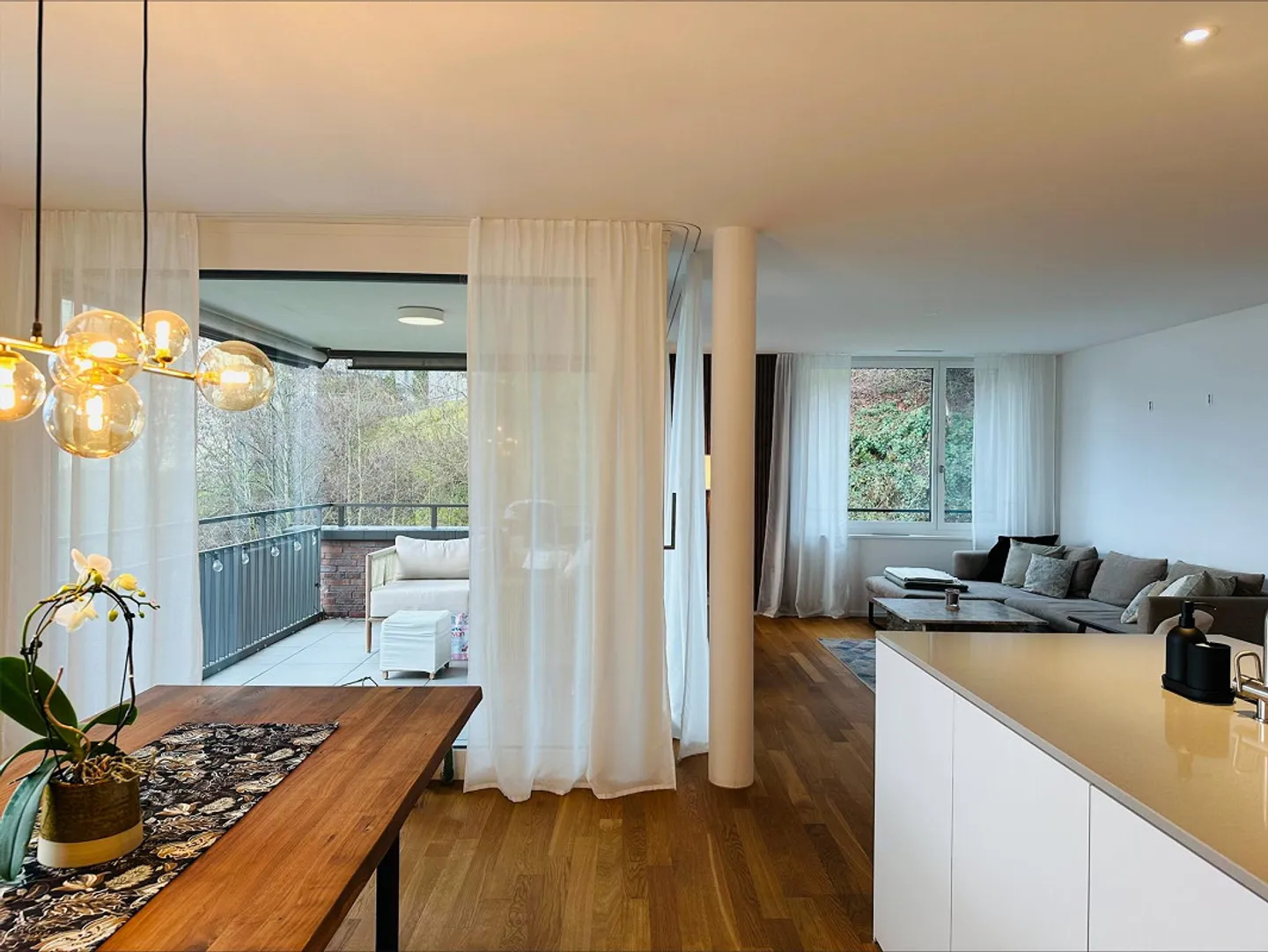 Appartamento esclusivo di 3,5 stanze con vista lago - Foto 3 di 15