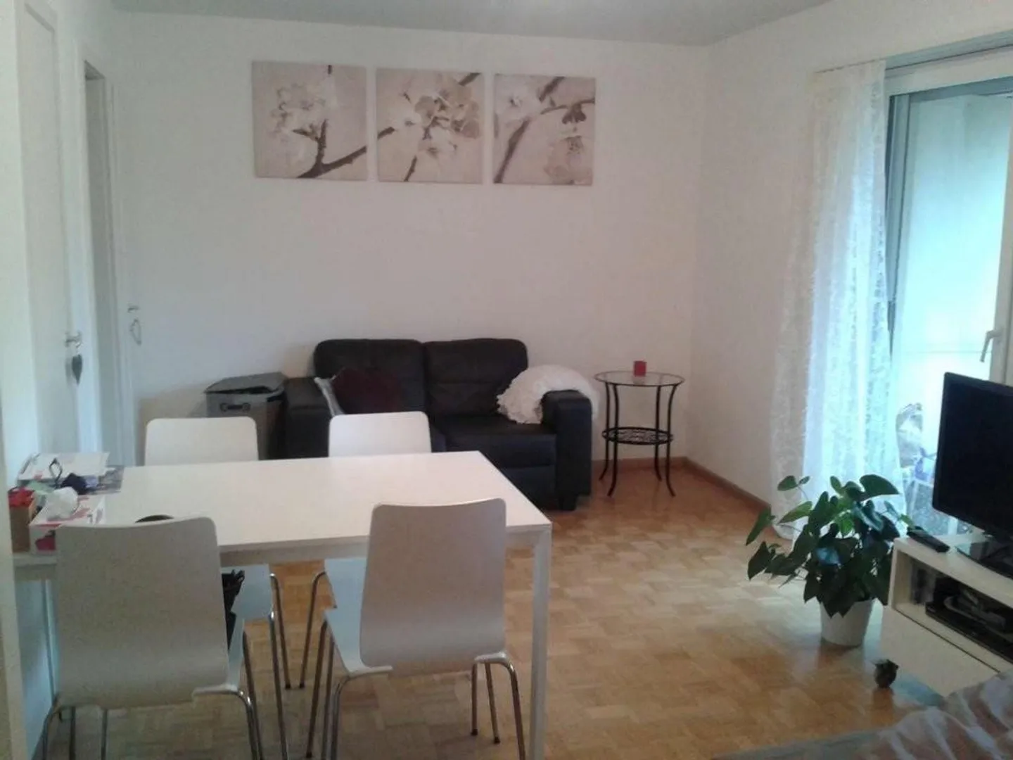 Appartamento con balcone direttamente alla stazione - Foto 2 di 5
