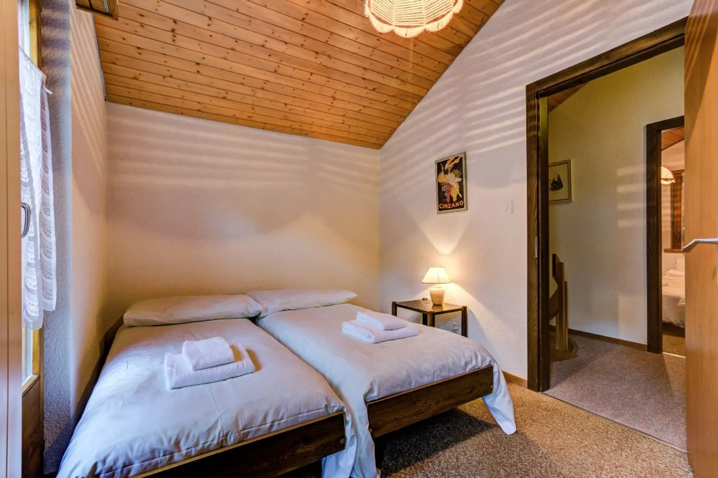 Geräumige und helle 4-Zimmer-Wohnung, 5 Minuten von den Skiliften entfernt - Photo 12 of 13