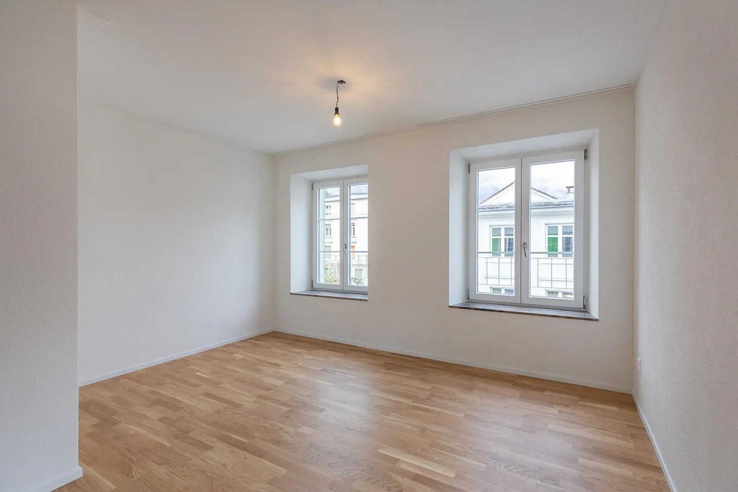 Appartement 4.5 pièces - Photo 5 sur 9