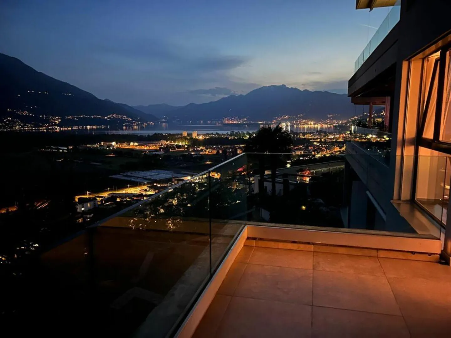 2.5-Room Apartment with Panoramic View - Photo 1 of 8