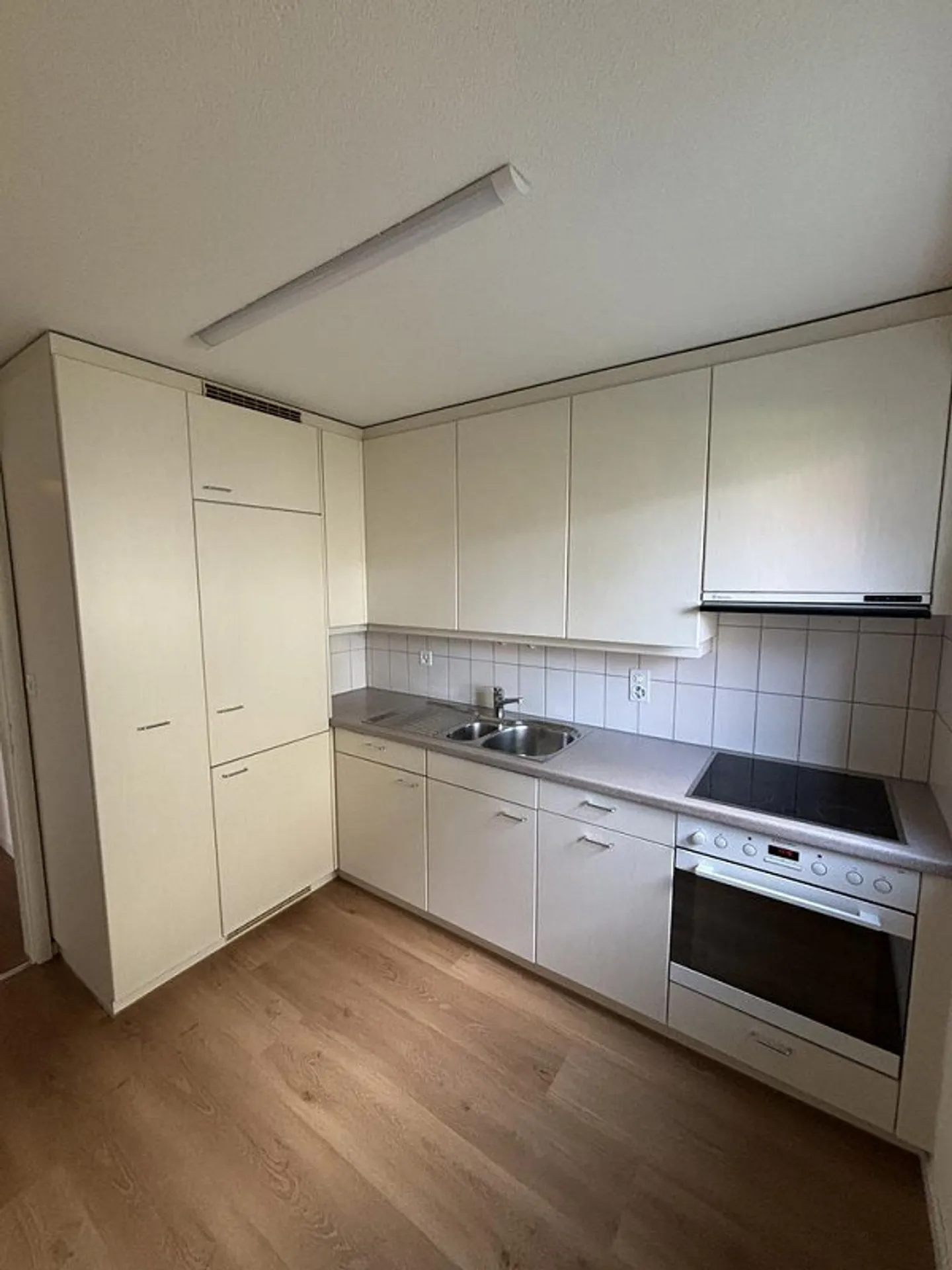 Helle 2-Zimmerwohnung in Wettingen - Foto 2 von 8