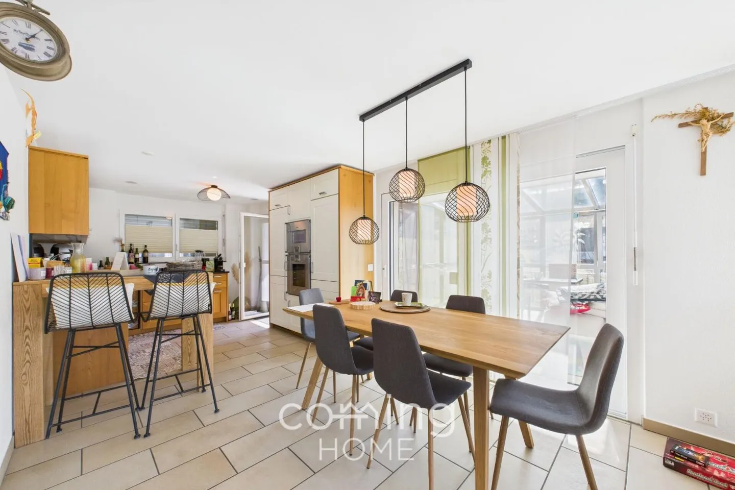 Stylish 5.5-room garden apartment with winter garden and mountain view in Ried-Brig - Photo 3 of 7