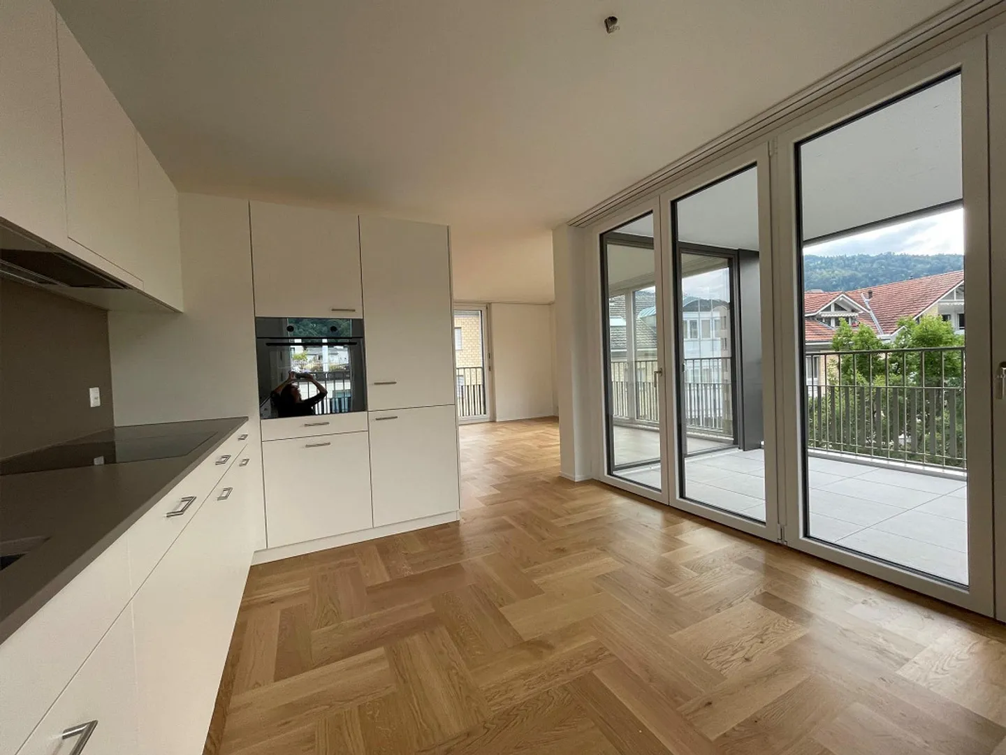 Living between Sonnenberg and Pilatus - Photo 4 of 8