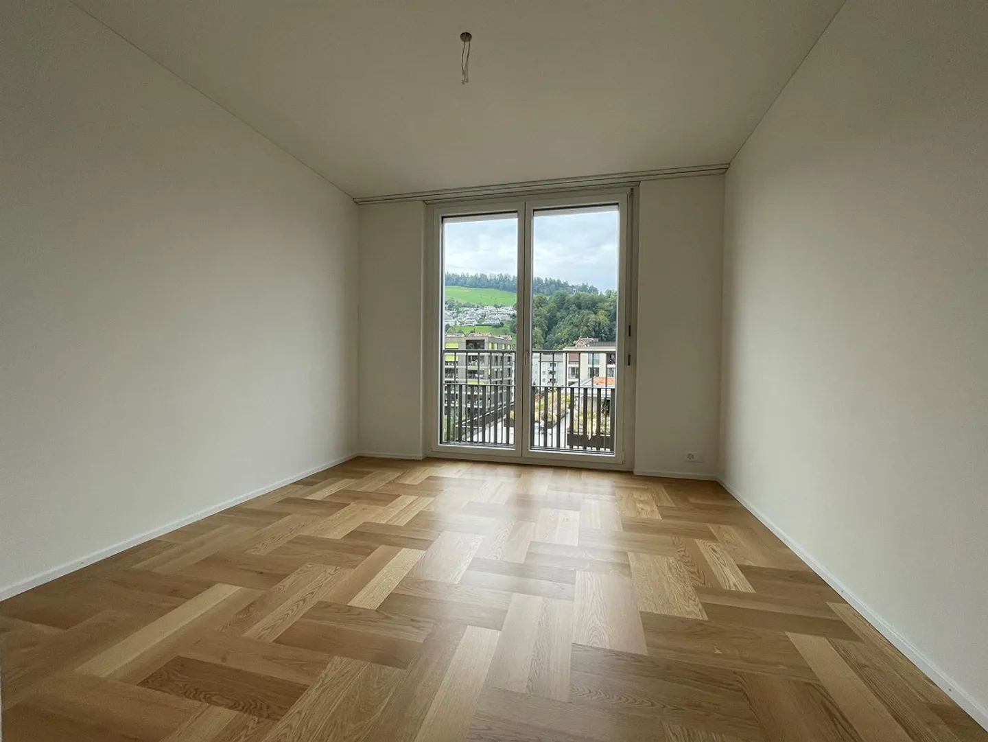 Living between Sonnenberg and Pilatus - Photo 6 of 8