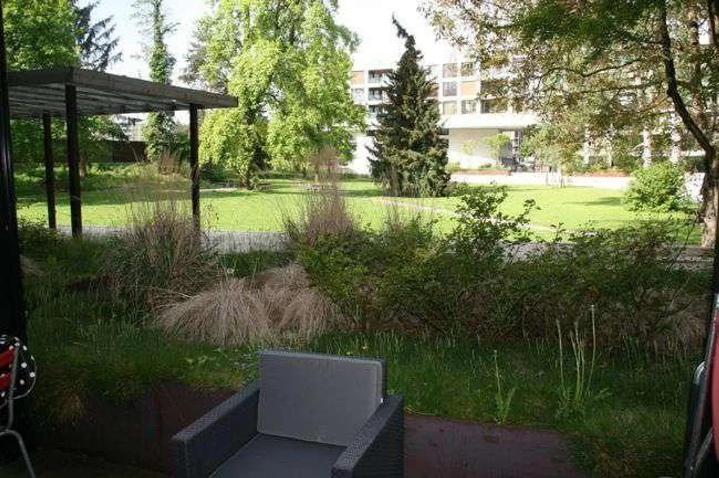 Enjoy the summer on your terrace - Photo 2 of 7