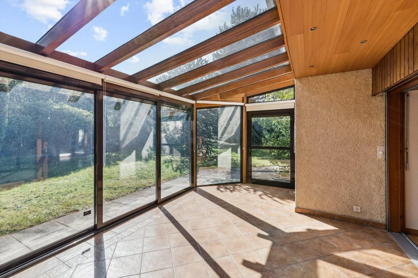 Casa indipendente e la sua annessa nel cuore del villaggio - Foto 9 di 13