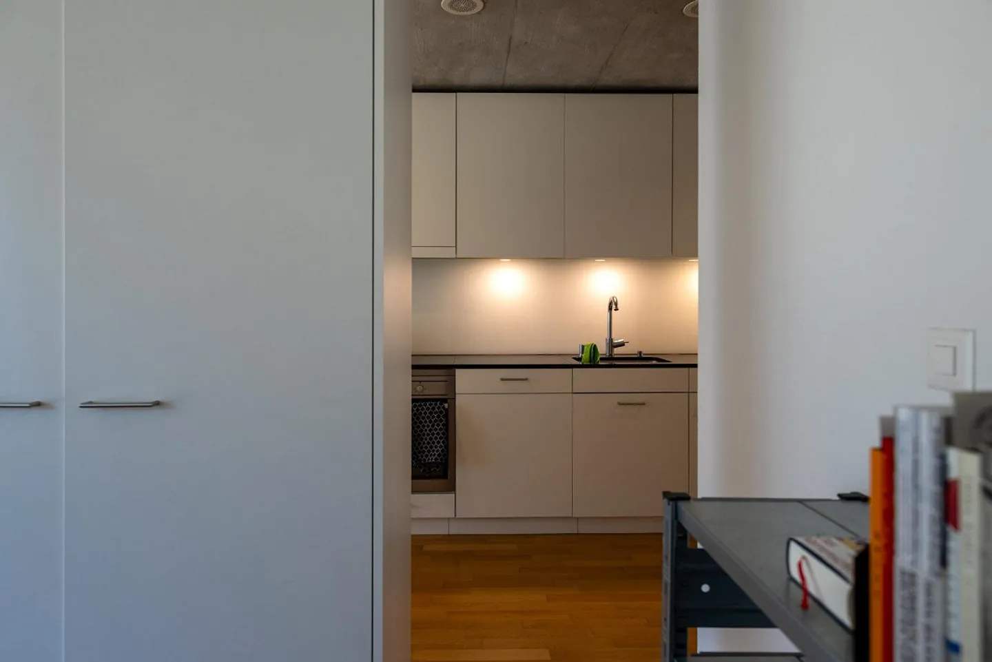 Luminoso appartamento studio di 1,5 stanze in standard Minergie - Foto 7 di 30