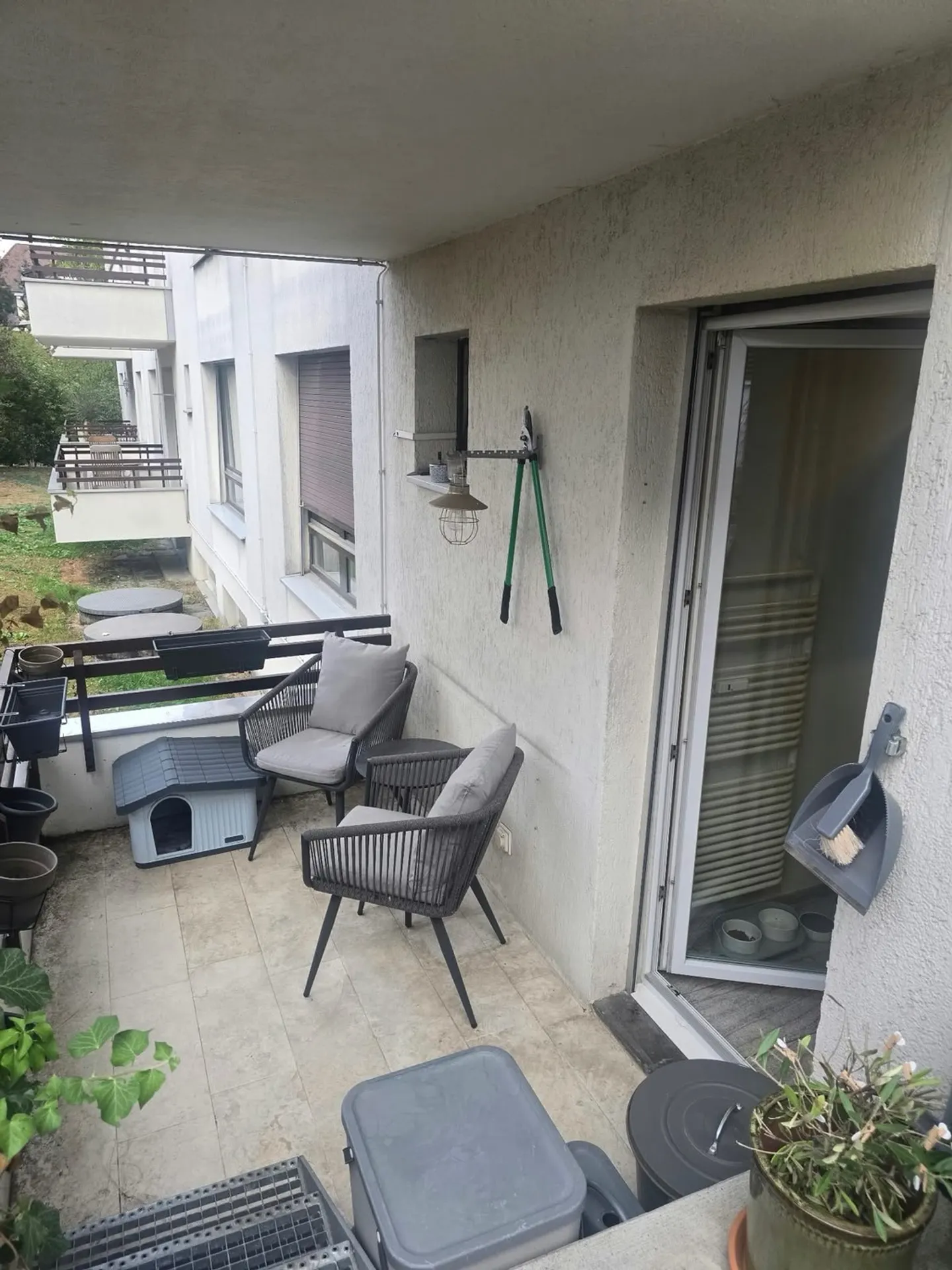 Wohnen mit viel Platz und Komfort in Riehen - Foto 4 di 18