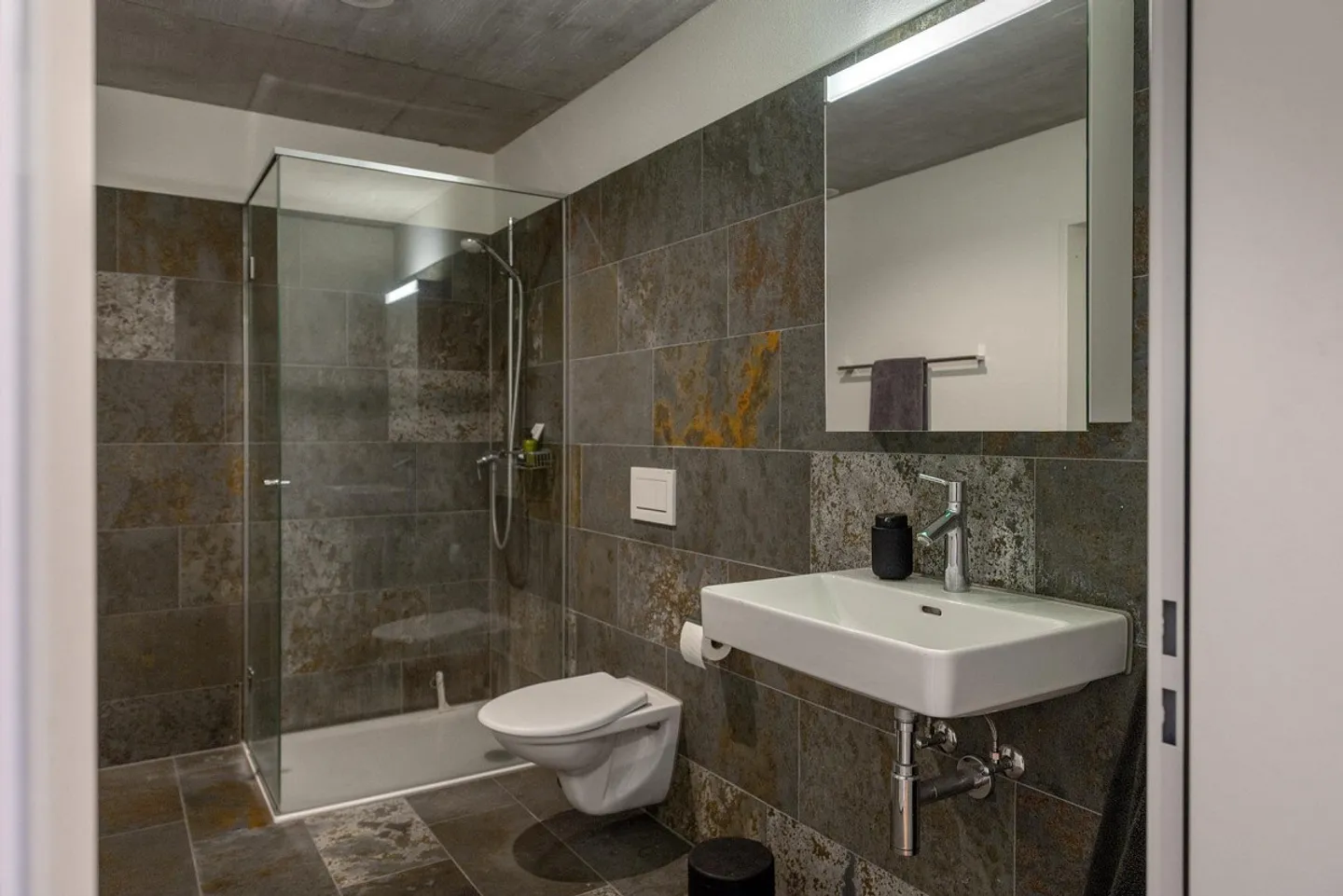 Luminoso appartamento studio di 1,5 stanze in standard Minergie - Foto 20 di 30