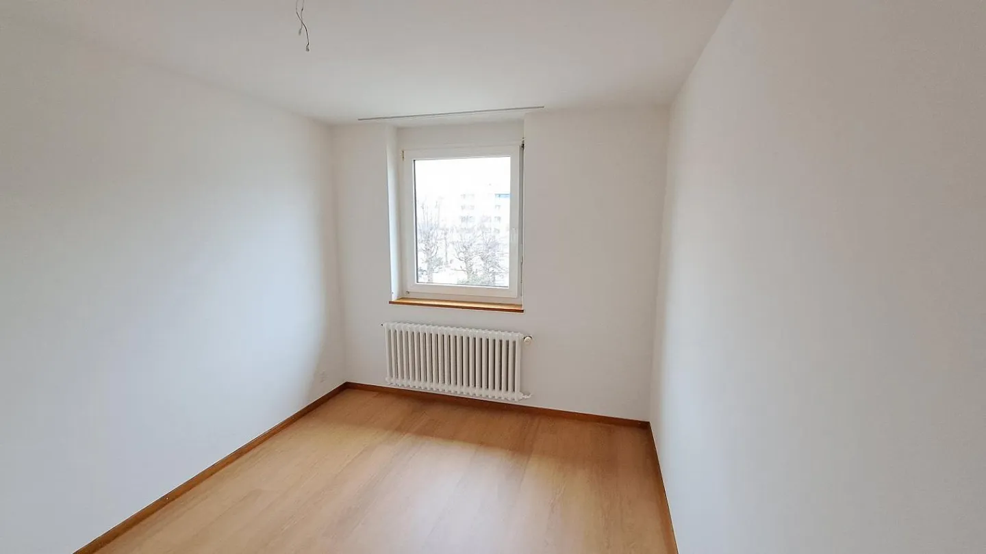 4.5-room apartment in a central location, limited to 1 year - Photo 6 of 9