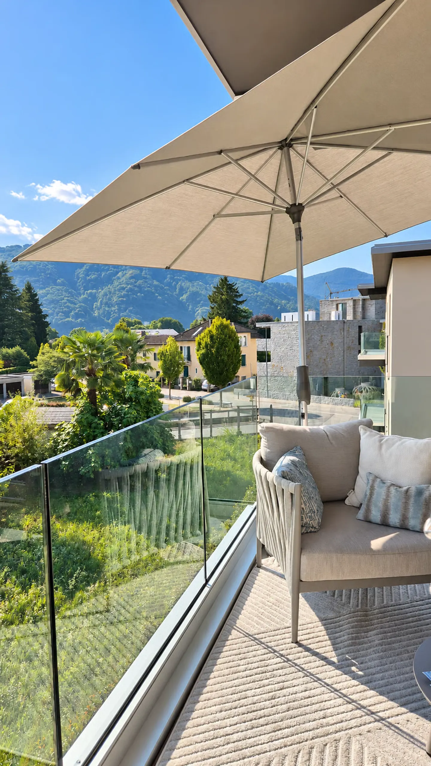 Dreamlike Apartment - Suitable as a Second Home, Just a Few Steps from Lake Lugano - Photo 5 of 20