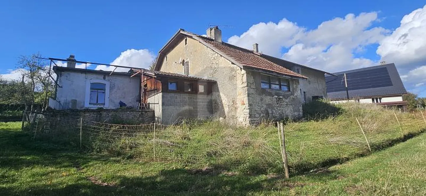 «GRAND POTENTIEL SUR UN TERRAIN DE 2400 M²» - Photo 4 sur 6