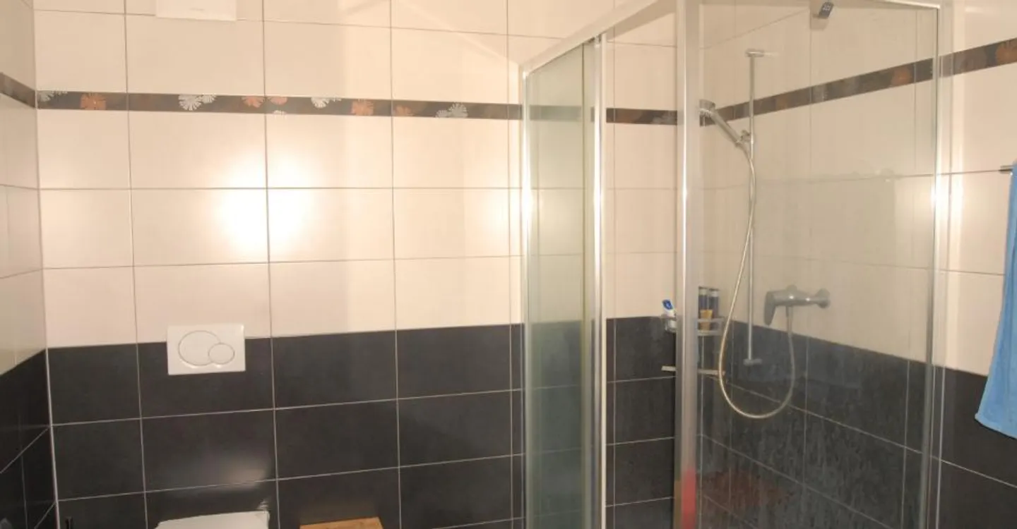 Zu verkaufen in Payerne, wunderschöne Penthousewohnung mit 7 Zimmern von 194 m2 und 2 Terrassen - Foto 21 von 29