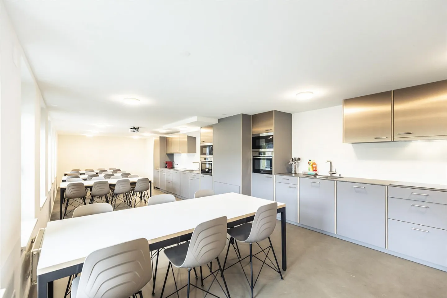 möblierte Wohnung an fantastischer Lage - Foto 7 von 8