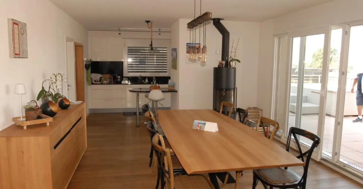 Zu verkaufen in Payerne, wunderschöne Penthousewohnung mit 7 Zimmern von 194 m2 und 2 Terrassen - Foto 6 von 29