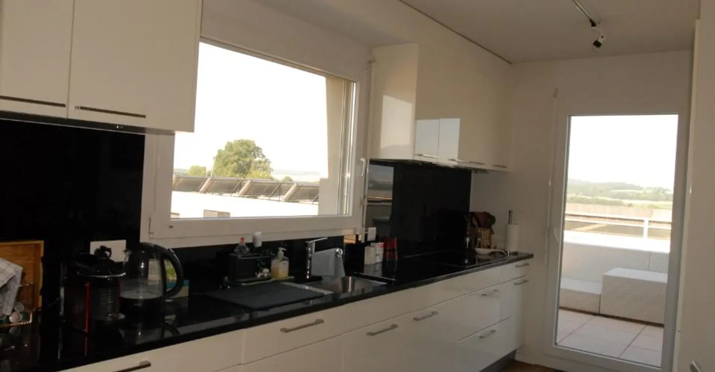 Zu verkaufen in Payerne, wunderschöne Penthousewohnung mit 7 Zimmern von 194 m2 und 2 Terrassen - Foto 9 von 29