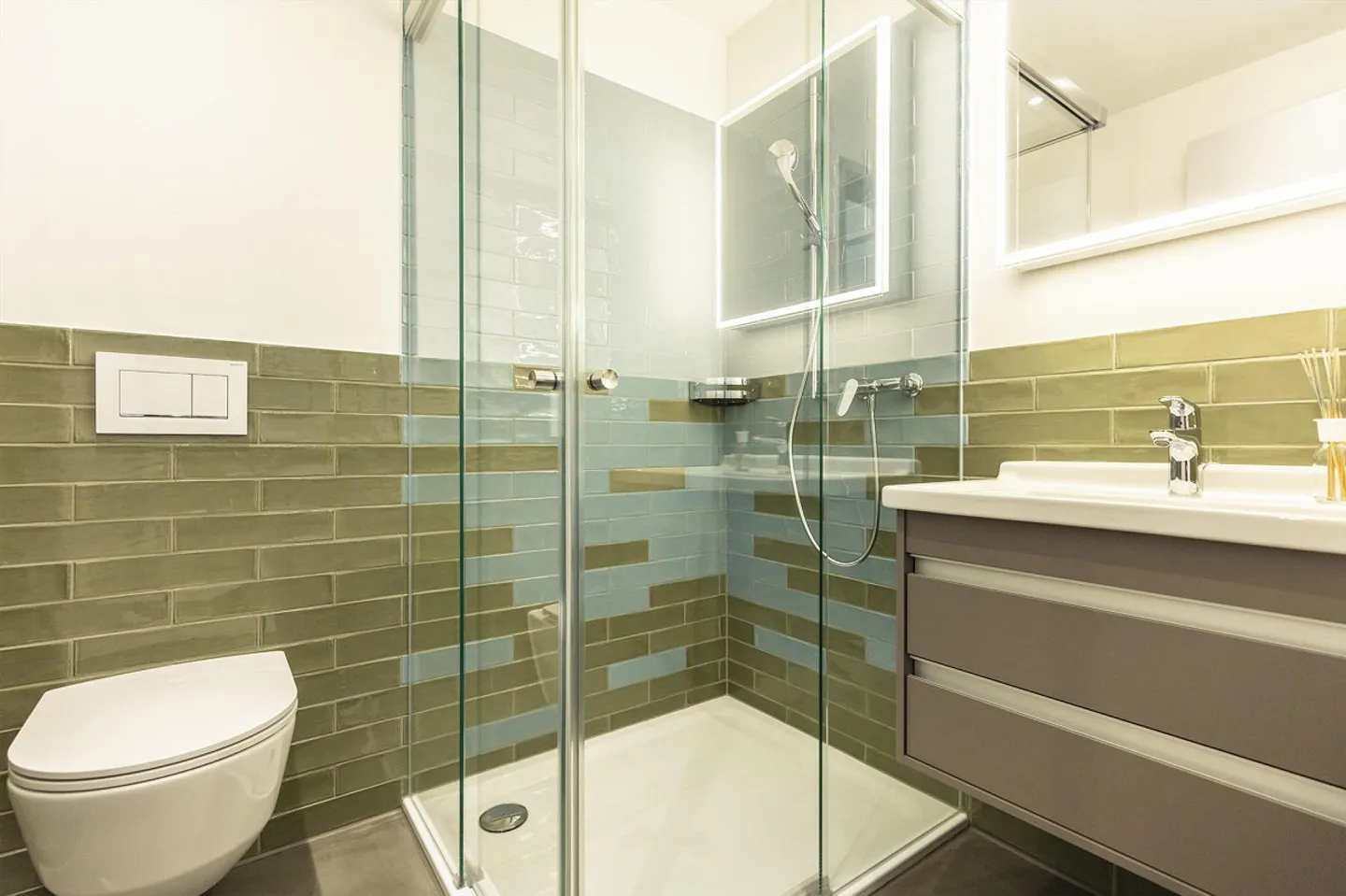 möblierte Wohnung an fantastischer Lage - Foto 6 von 8