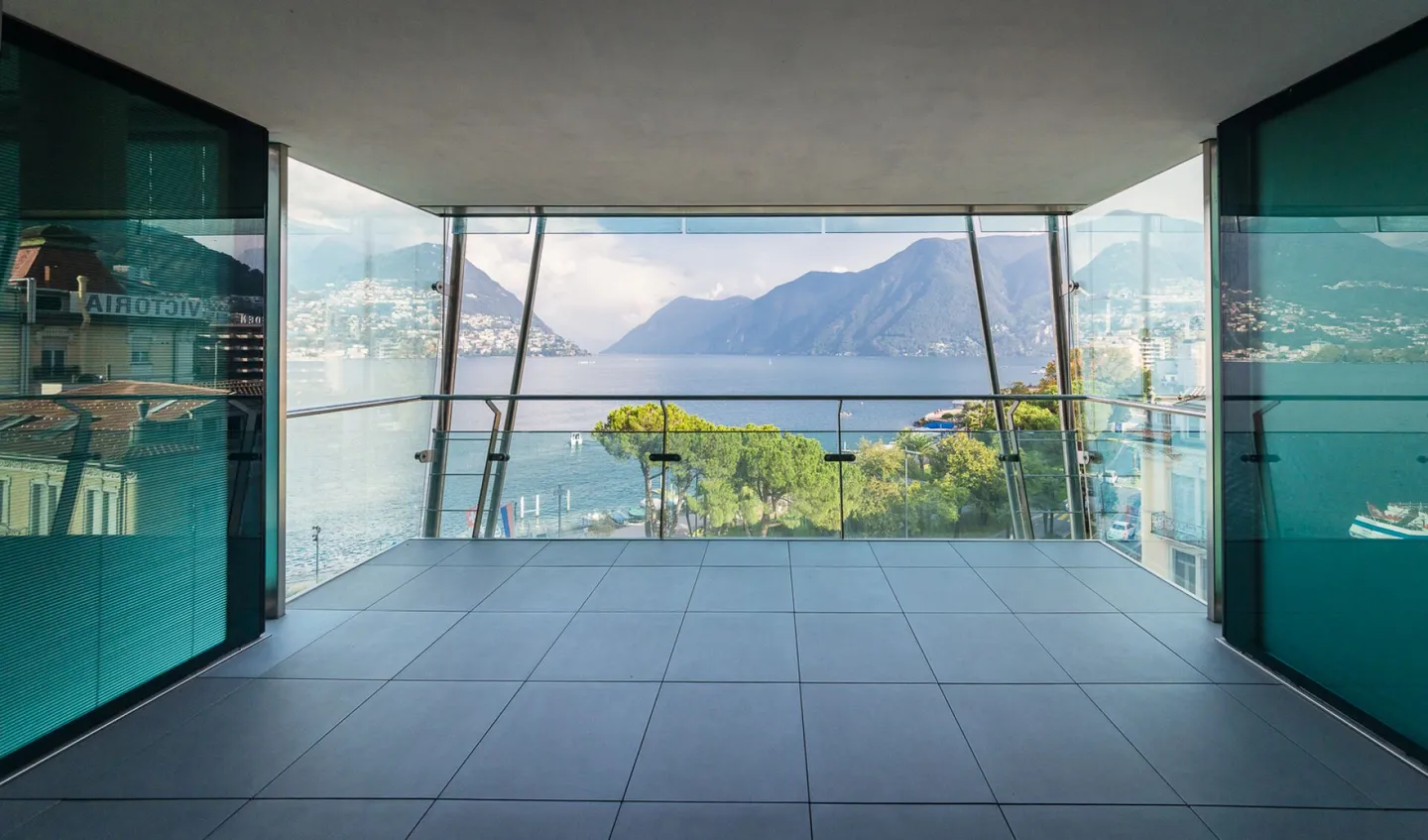 Luxuswohnung mit atemberaubendem Seeblick - Foto 1 von 7