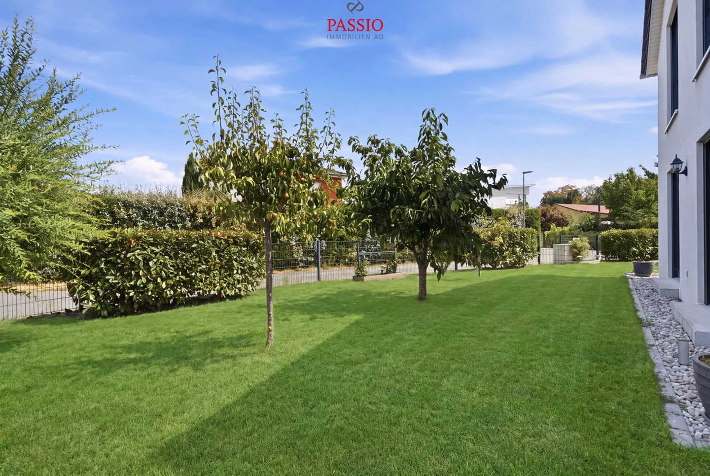 Maison familiale moderne de 5,5 pièces avec jardin de rêve - Photo 18 sur 41