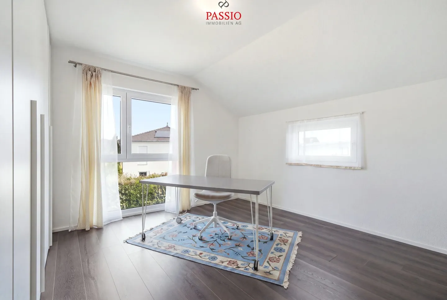 Maison familiale moderne de 5,5 pièces avec jardin de rêve - Photo 32 sur 41