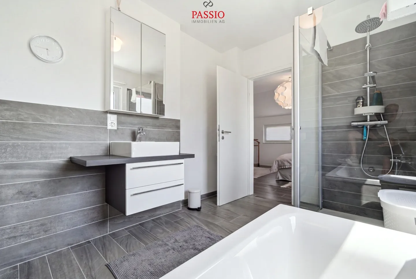Maison familiale moderne de 5,5 pièces avec jardin de rêve - Photo 21 sur 41