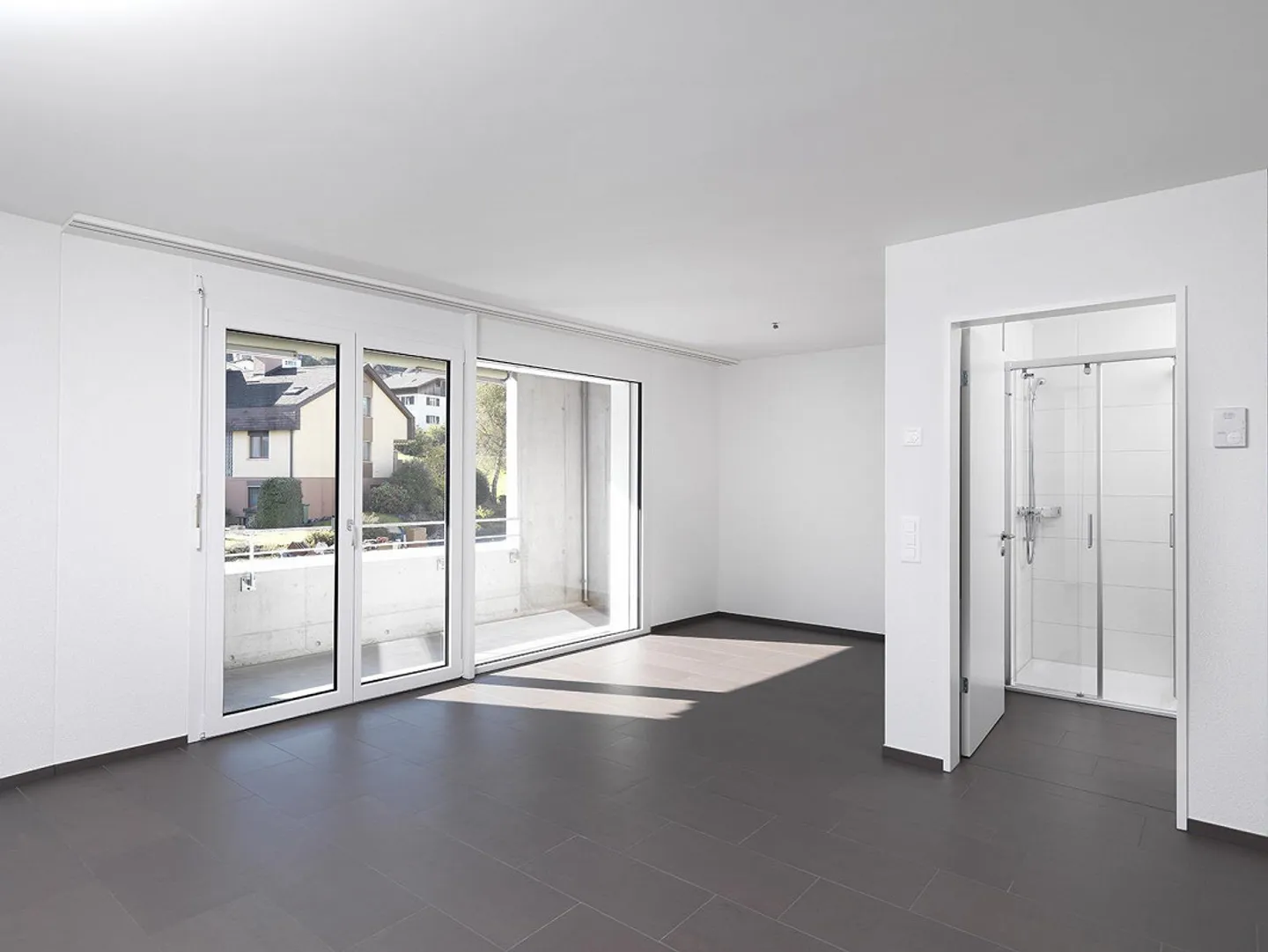 1.5-Room Apartment - Photo 2 of 4