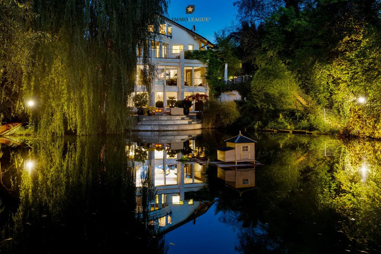 Charming Villa with Private Pond - Photo 12 of 15