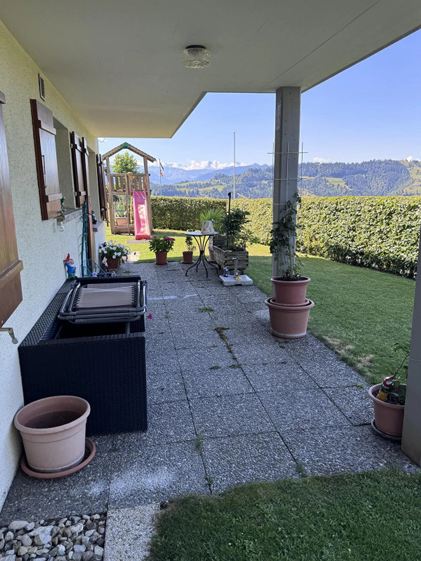Bellissimo appartamento di 3 stanze al piano terra con area salotto in giardino in una posizione tranquilla - Foto 14 di 14