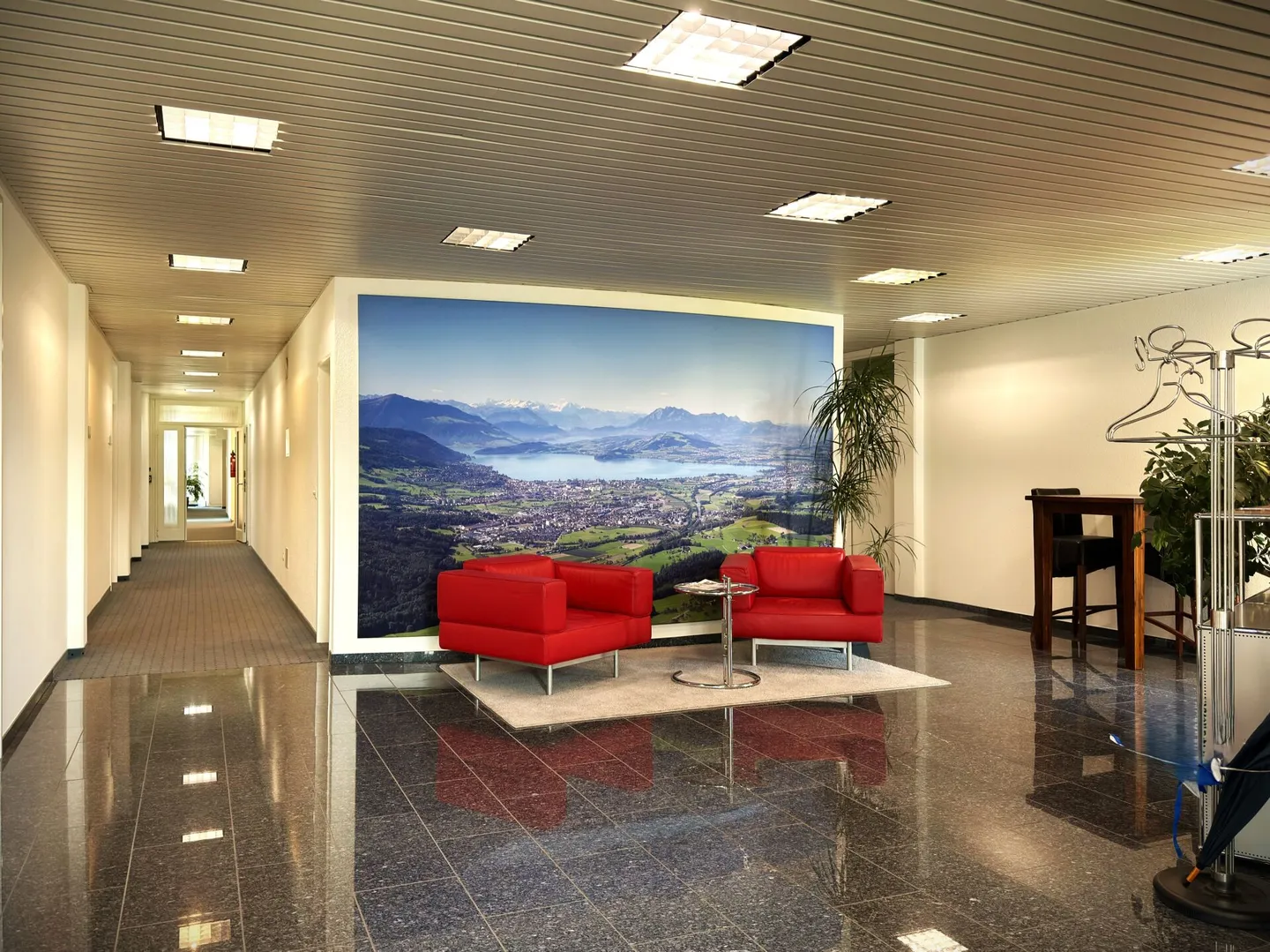 Office Baar Canton Zug - Photo 1 of 11