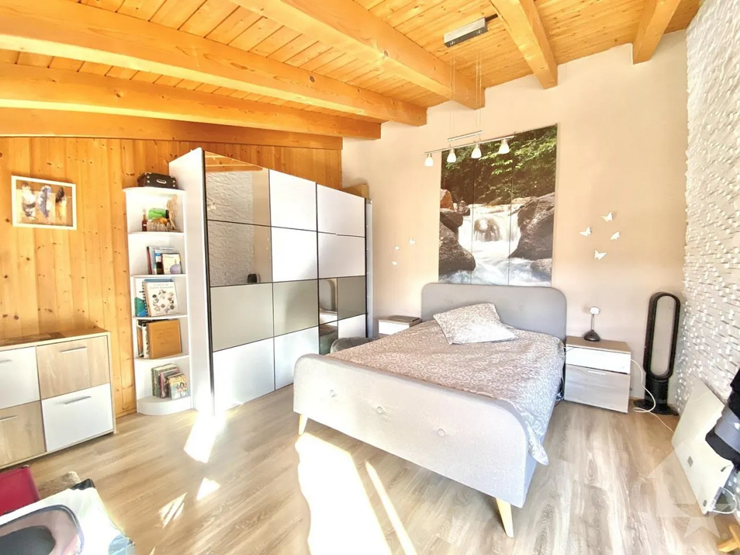 Spacious penthouse in a quiet area, parking, 105 m2 terrace and view! - Photo 15 of 24