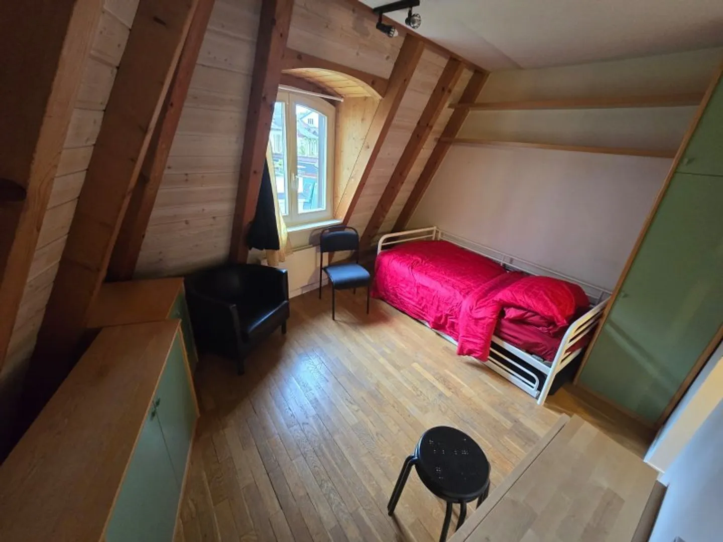 1-room apartment - Photo 1 of 6