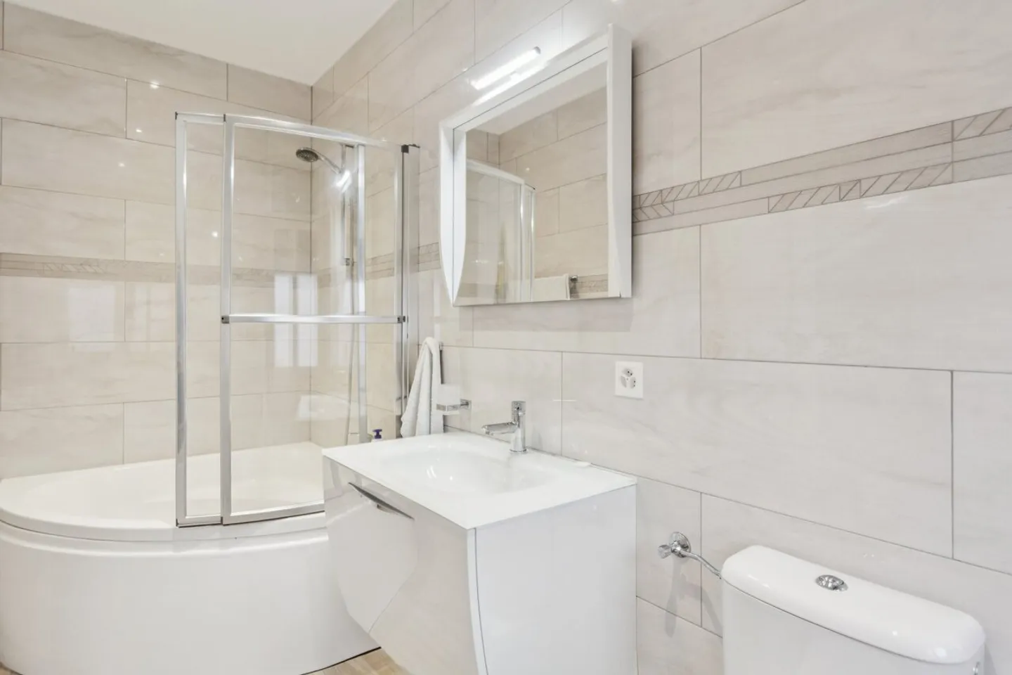 Elegante Meisterhaus mit Park - Foto 10 von 22