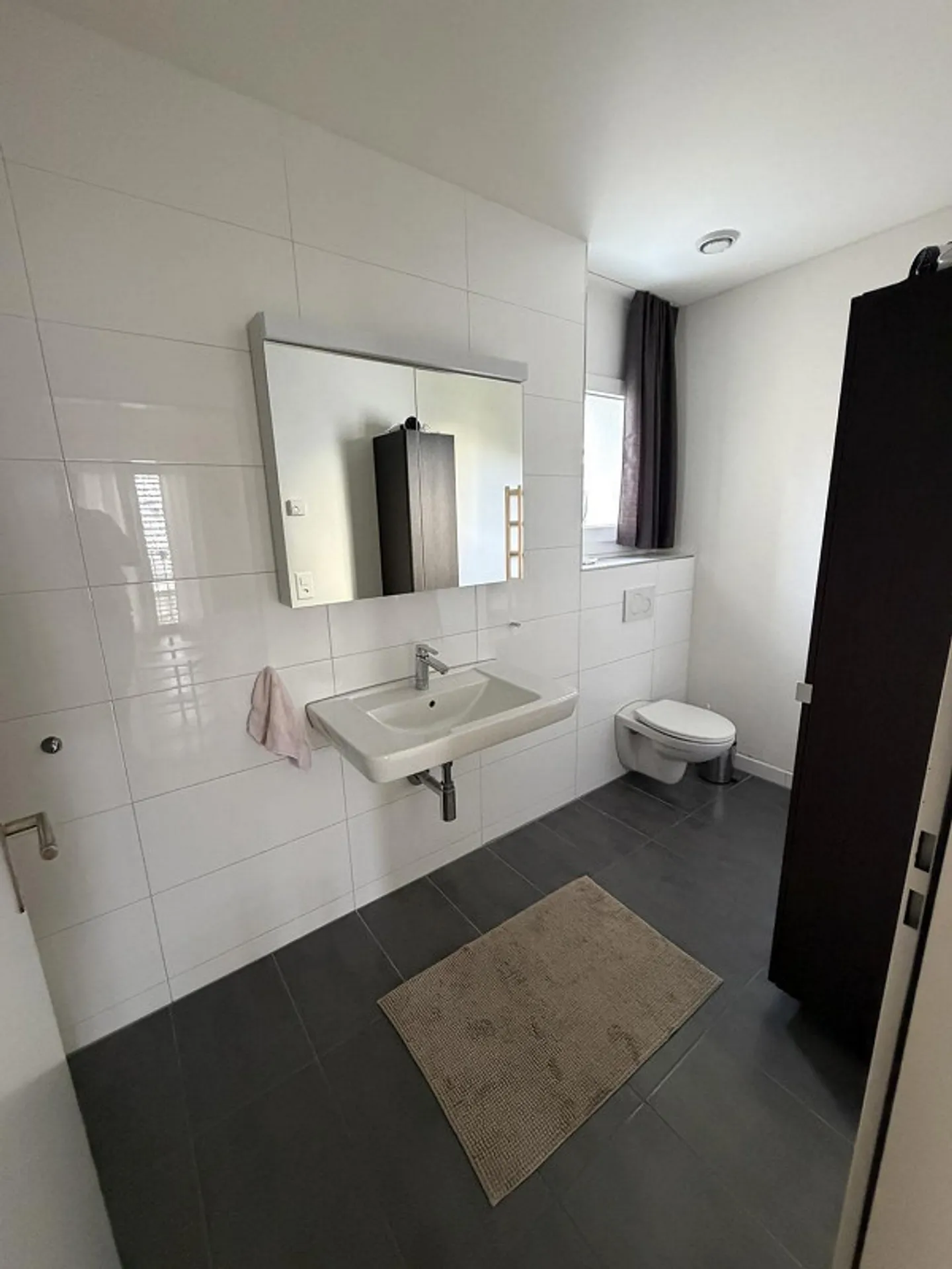 Appartement attrayant de 4,5 pièces avec 135 m² de surface habitable - Photo 8 sur 13
