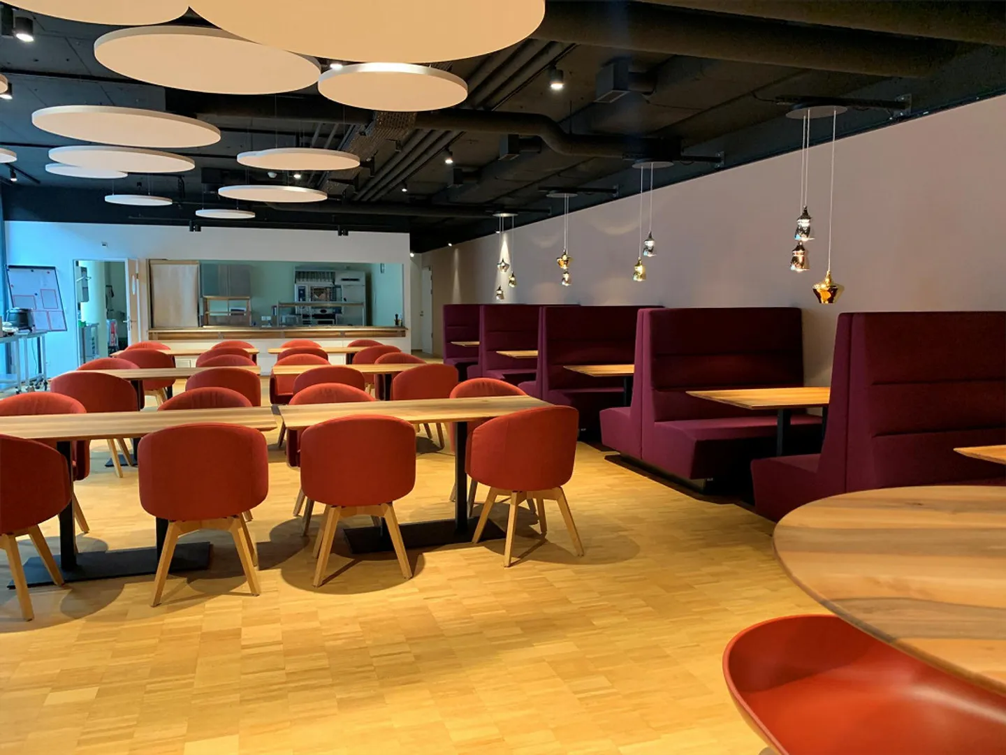Attractive office spaces in the FUTURO properties in Liestal - Photo 6 of 12