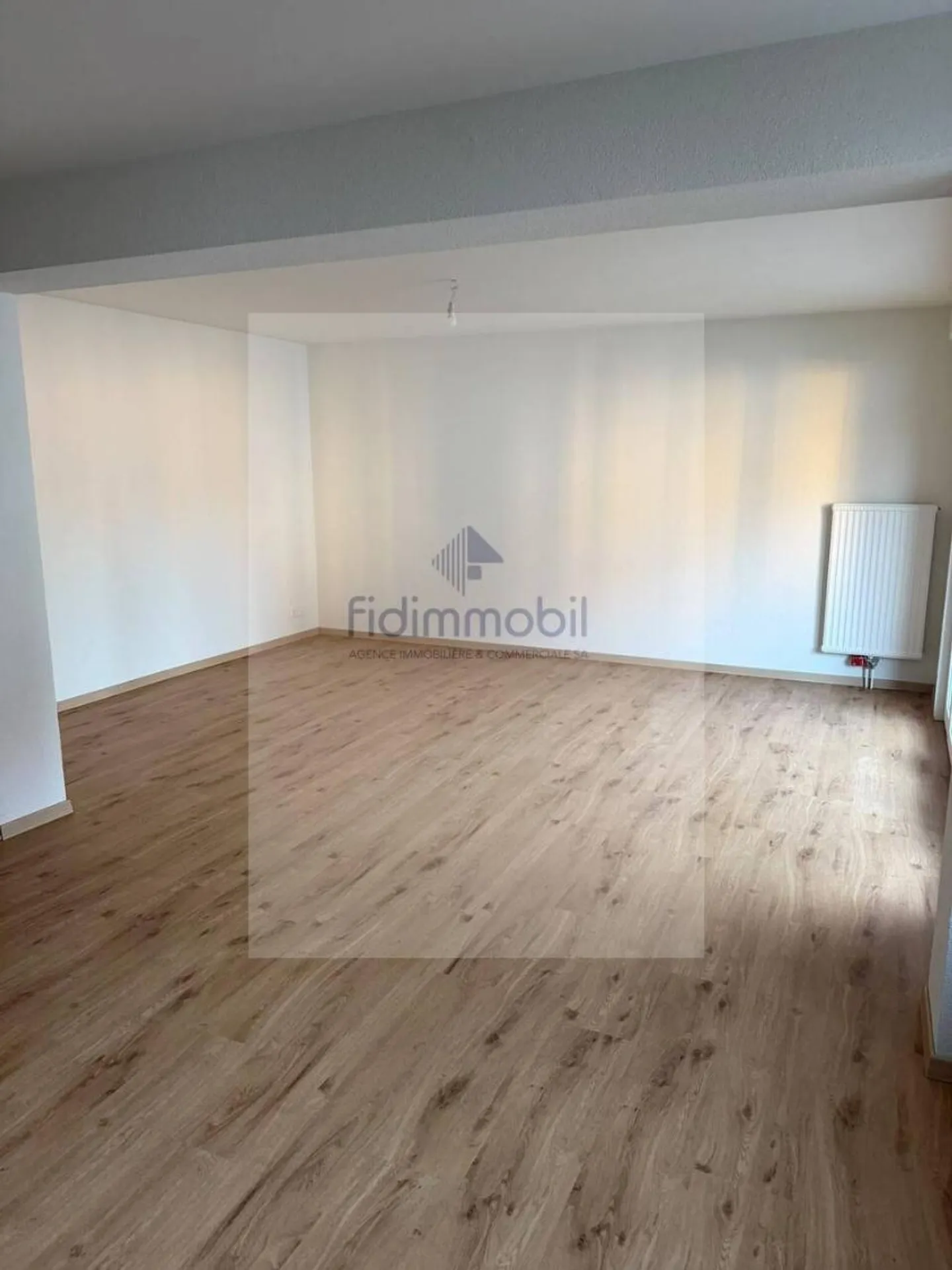 Appartamento 4 locali - Foto 3 di 8