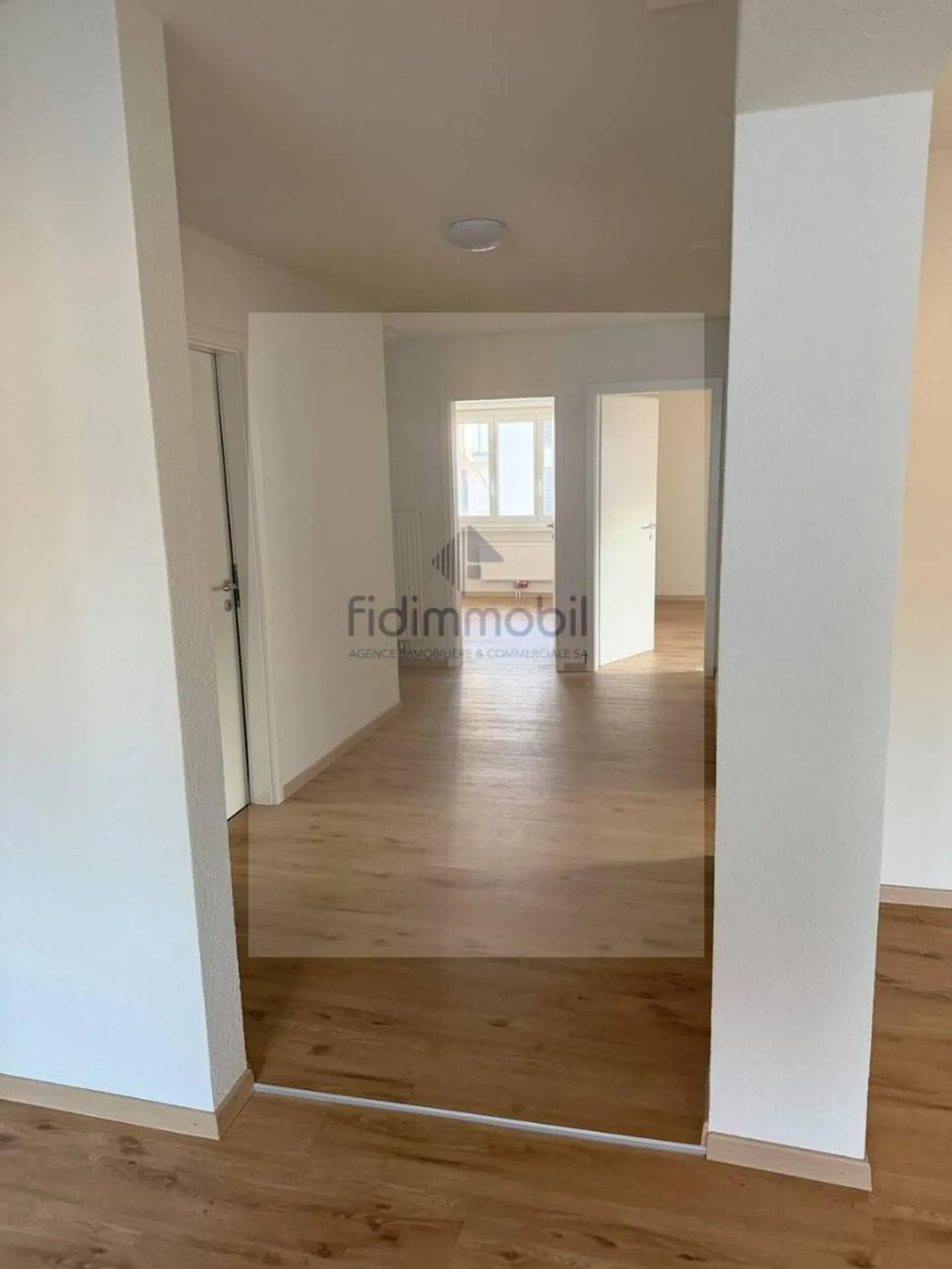 Appartamento 4 locali - Foto 4 di 8